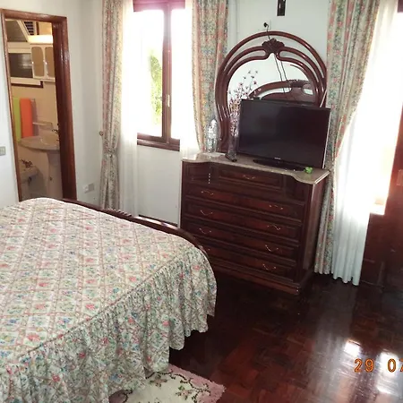 Hospedagem Casa Do Largo Guest house Santo Antonio da Serra